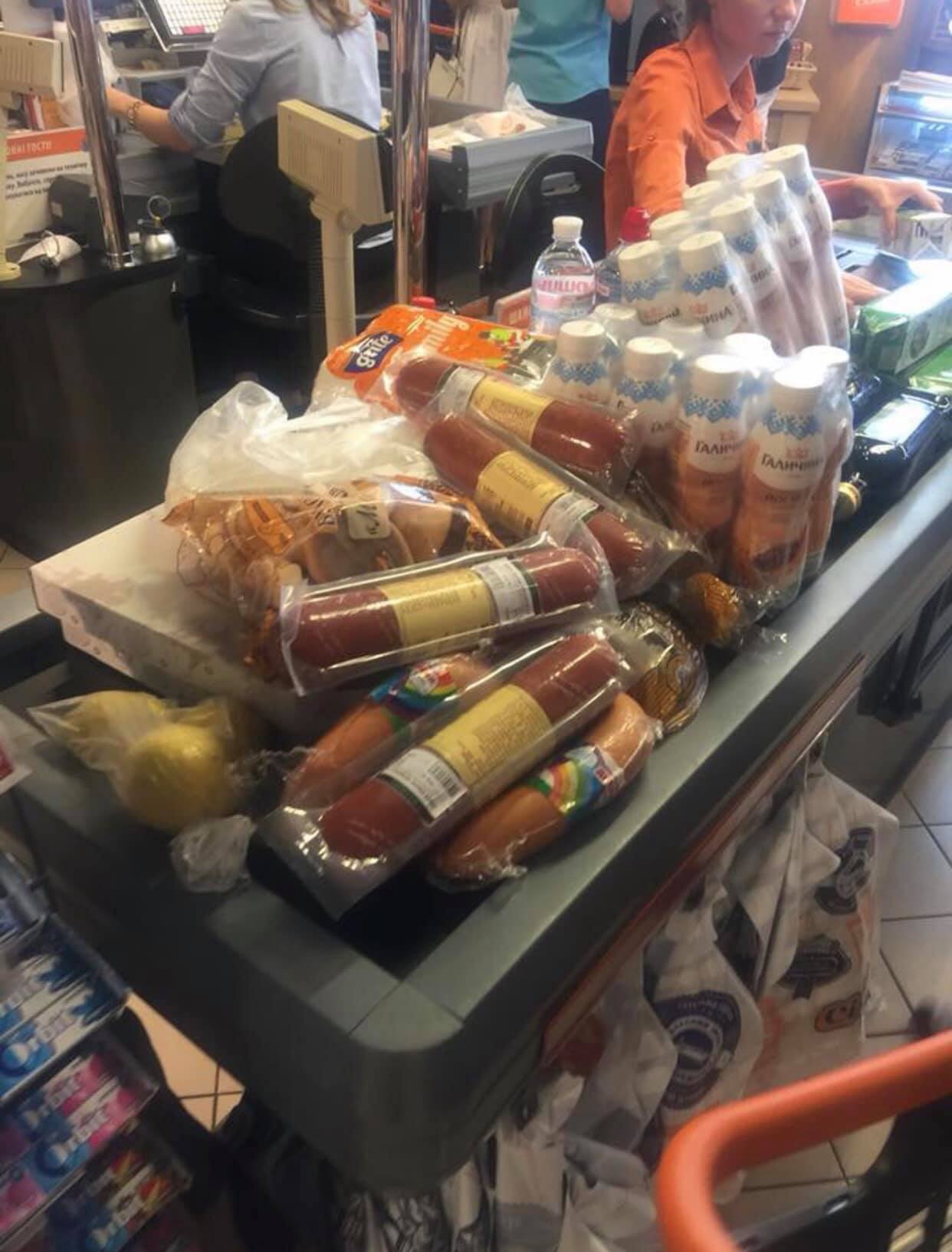 В госпиталь доставили раненых бойцов, есть с ампутацией: нужна помощь