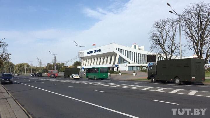 Силовики у минского Дворца спорта