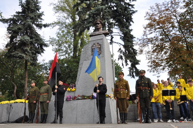 Памятник визволителю Криму Болбочану відкрили в Києві 05 Памятник визволителю Криму Болбочану відкрили в Києві 05