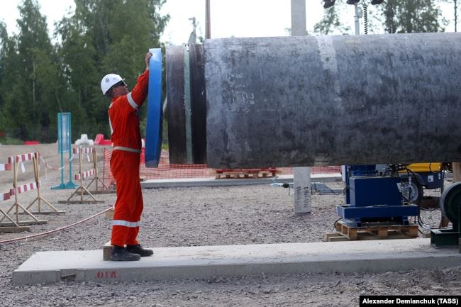 Будівництво газогону «Північний потік - 2» у Ленінградській області Росії