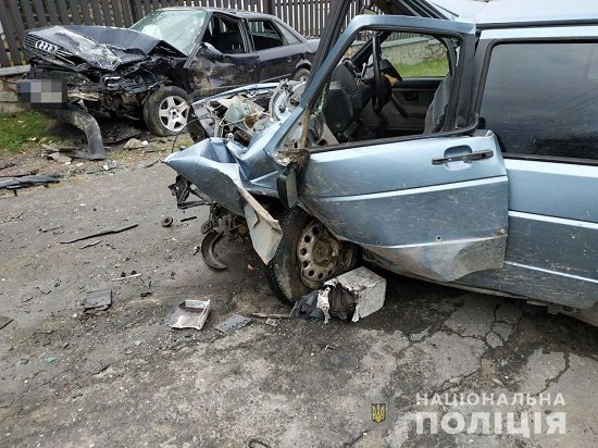 ДТП на Ровенщине: подросток на отцовской машине травмировал четырех человек ДТП на Ровенщине: подросток на отцовской машине травмировал четырех человек dqxikeidqxidqeant