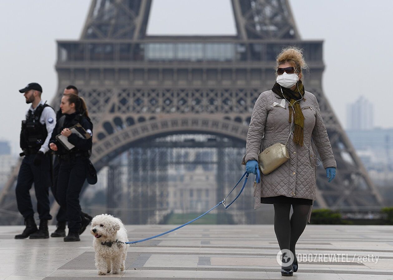 В Париже и еще восьми городах Франции вводят комендантский час