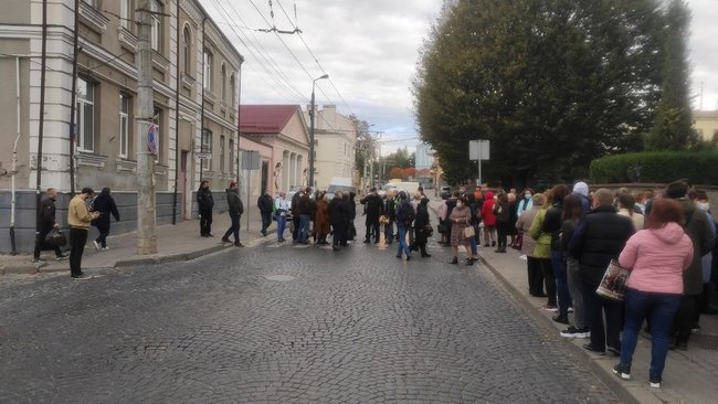 ÐœÐµÐ´Ð¸ÐºÐ¸ Ð² Ð›ÑƒÑ†ÑŒÐºÑƒ Ð¿Ñ€Ð¾Ñ‚ÐµÑÑ‚ÑƒÑŽÑ‚ÑŒ Ð¿Ñ€Ð¾Ñ‚Ð¸ Ð¿ÐµÑ€ÐµÑ‚Ð²Ð¾Ñ€ÐµÐ½Ð½Ñ Ð¿Ð¾Ð»Ð¾Ð³Ð¾Ð²Ð¾Ð³Ð¾ Ð±ÑƒÐ´Ð¸Ð½ÐºÑƒ Ð½Ð° ÐºÐ¾Ñ€Ð¾Ð½Ð°Ð²Ñ–Ñ€ÑƒÑÐ½Ð¸Ð¹ Ð³Ð¾ÑÐ¿Ñ–Ñ‚Ð°Ð»ÑŒ 02 dqxikeidqxidqrant