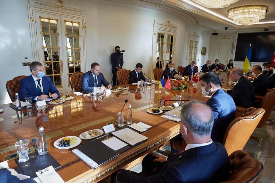 На переговорах Зеленского в Турции тарелки были у всех dqxikeidqxidqrant