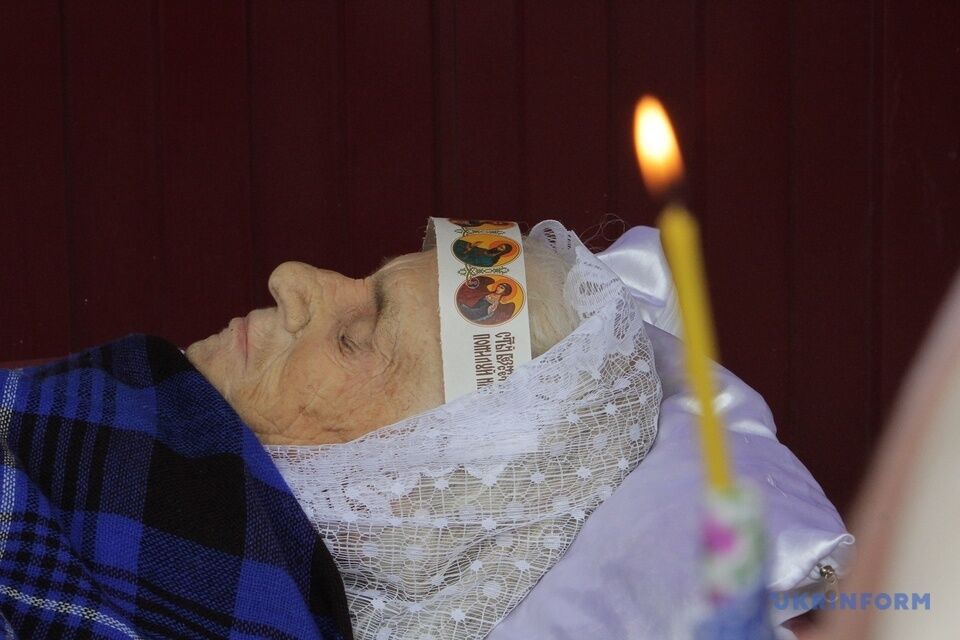 Волонтер перенесла инсульт и долго болела.