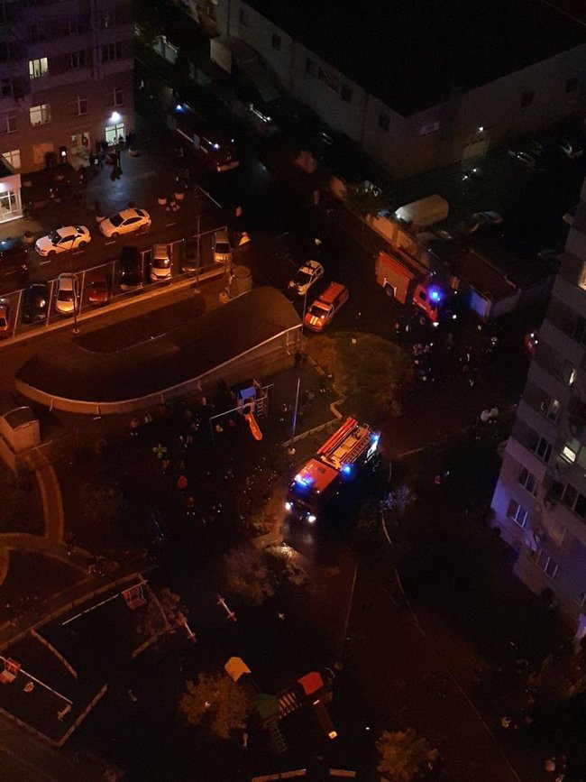 В 25-этажном жилом доме в Одессе произошел пожар: жильцов эвакуировали 01 В 25-этажном жилом доме в Одессе произошел пожар: жильцов эвакуировали 01 dqxikeidqxidqrant