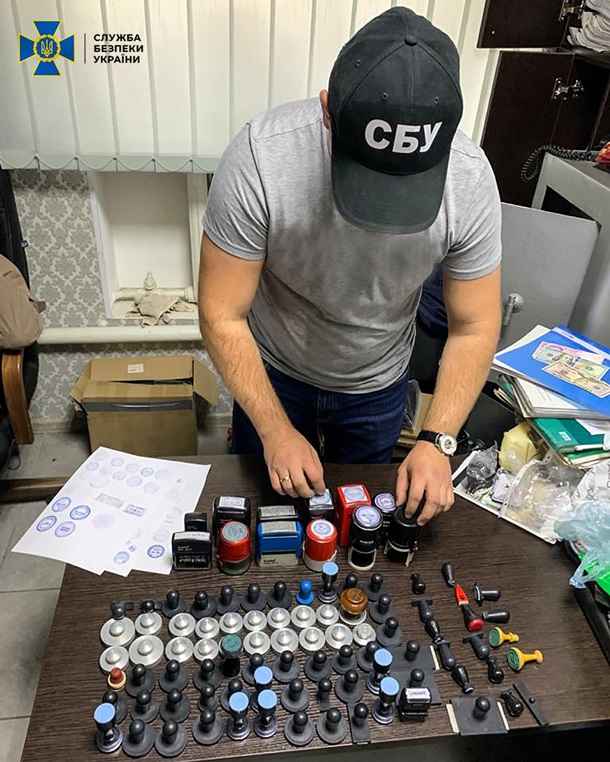 СБУ раскрыла схему хищения авиадвигателей и комплектующих dqxikeidqxidqrant