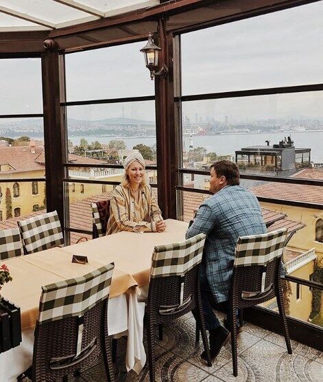 Ксения Собчак и Андрей Богдан в Стамбуле. dqxikeidqxidqeant