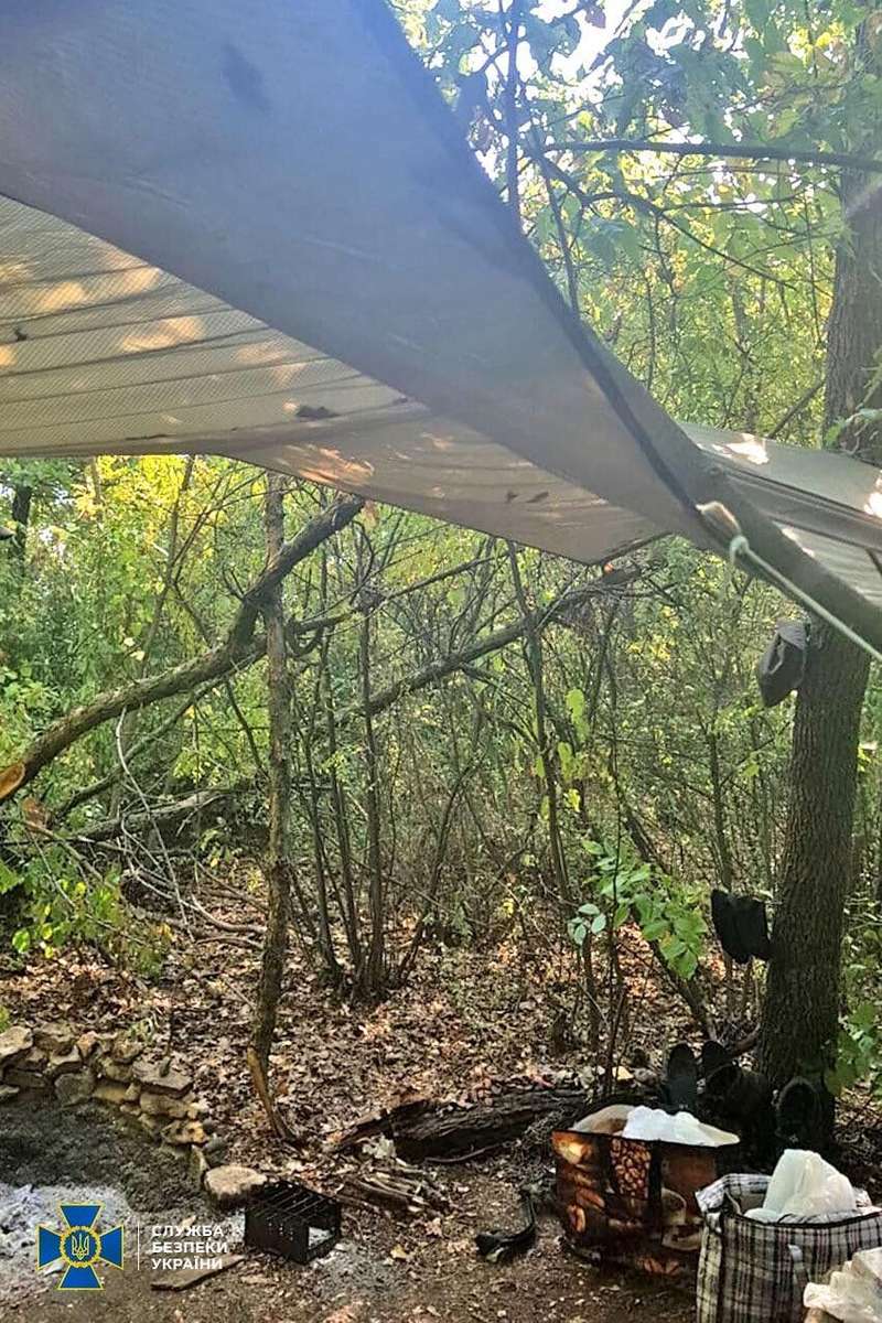 СБУ задержала опасных диверсантов "ЛНР" и разоблачила их схроны dqxikeidqxidqeant