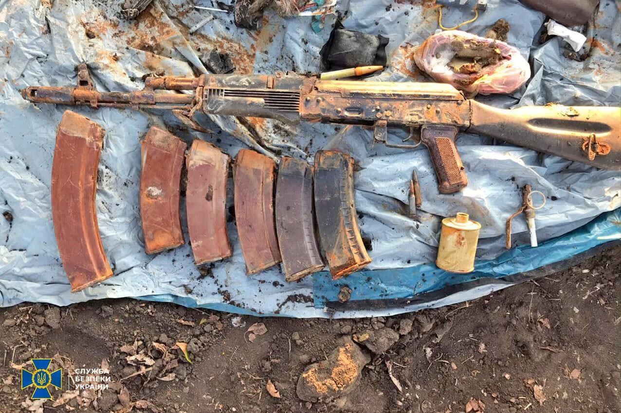 СБУ задержала опасных диверсантов "ЛНР" и разоблачила их схроны