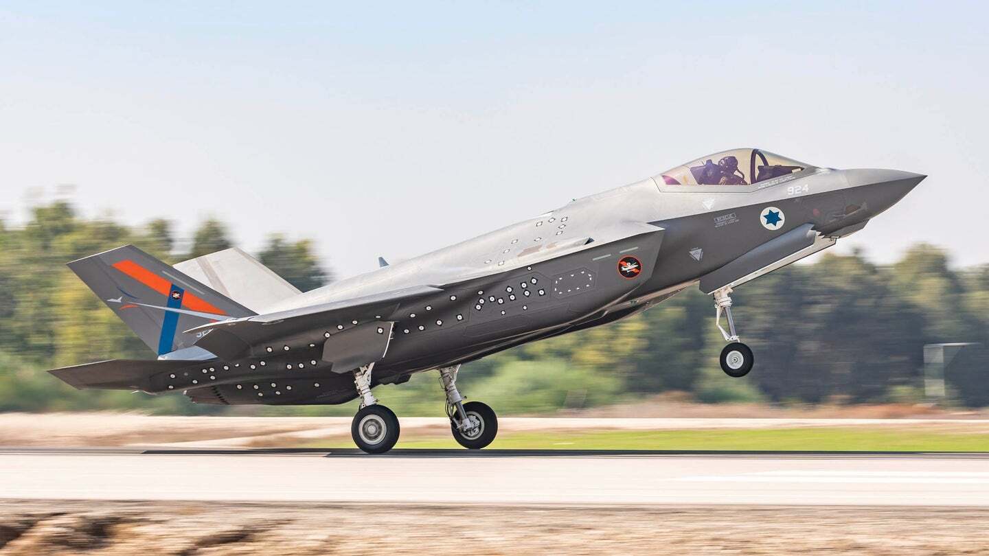 Истребитель пятого поколения F-35I Adir dqxikeidqxiqrkant