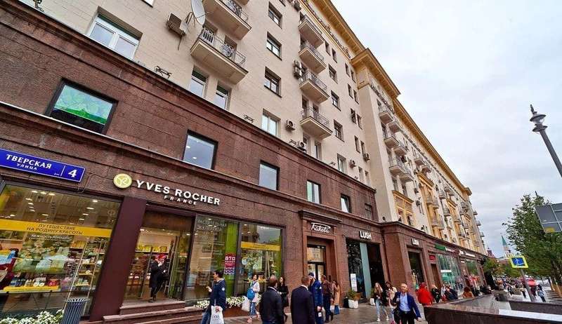 Как выглядела квартира Романа Виктюка