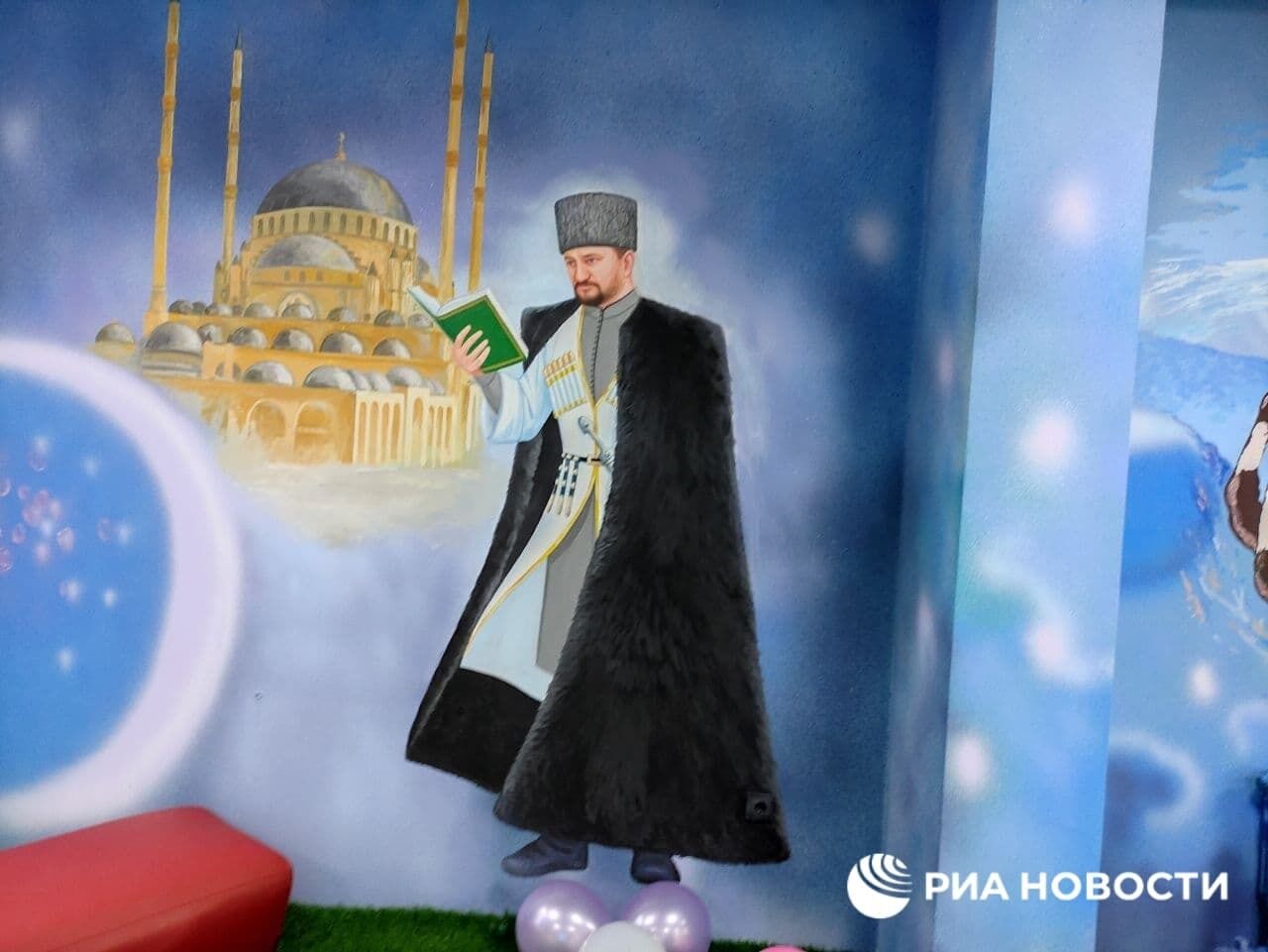 Чеченские герои заменили изображения Marvel в детском развлекательном центре dqxikeidqxiqrkant