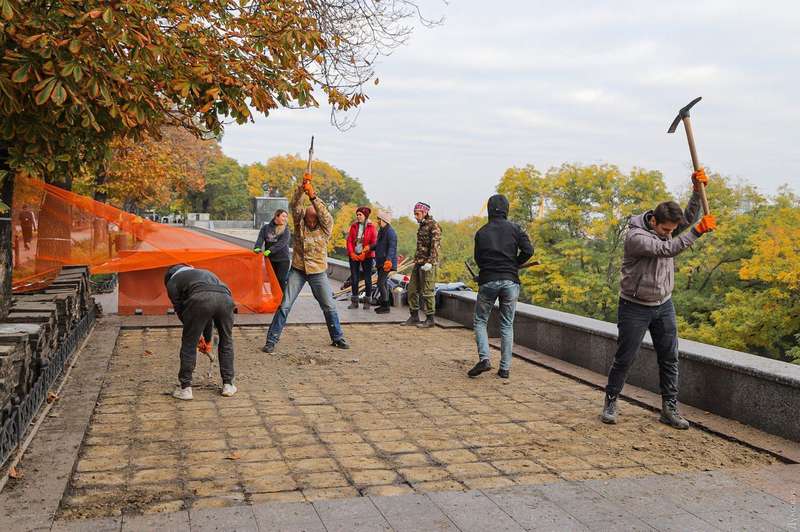 Ученые и студенты ищут Хаджибейскую крепость.