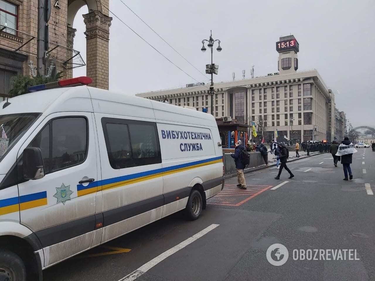 На месте происшествия работают правоохранители. dqxikeidqxidqrant