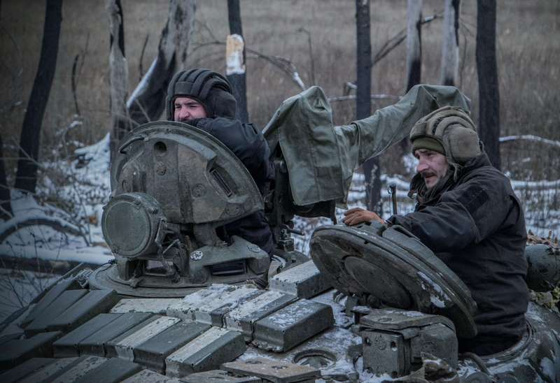 На Луганщині танкісти показали, як даватимуть відсіч окупантам. ФОТО dqxikeidqxidqeant