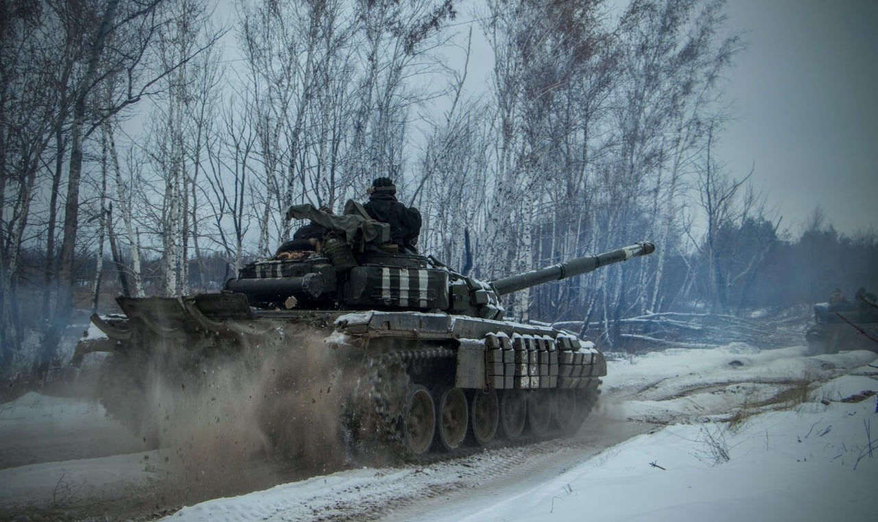 На Луганщині танкісти показали, як даватимуть відсіч окупантам. ФОТО