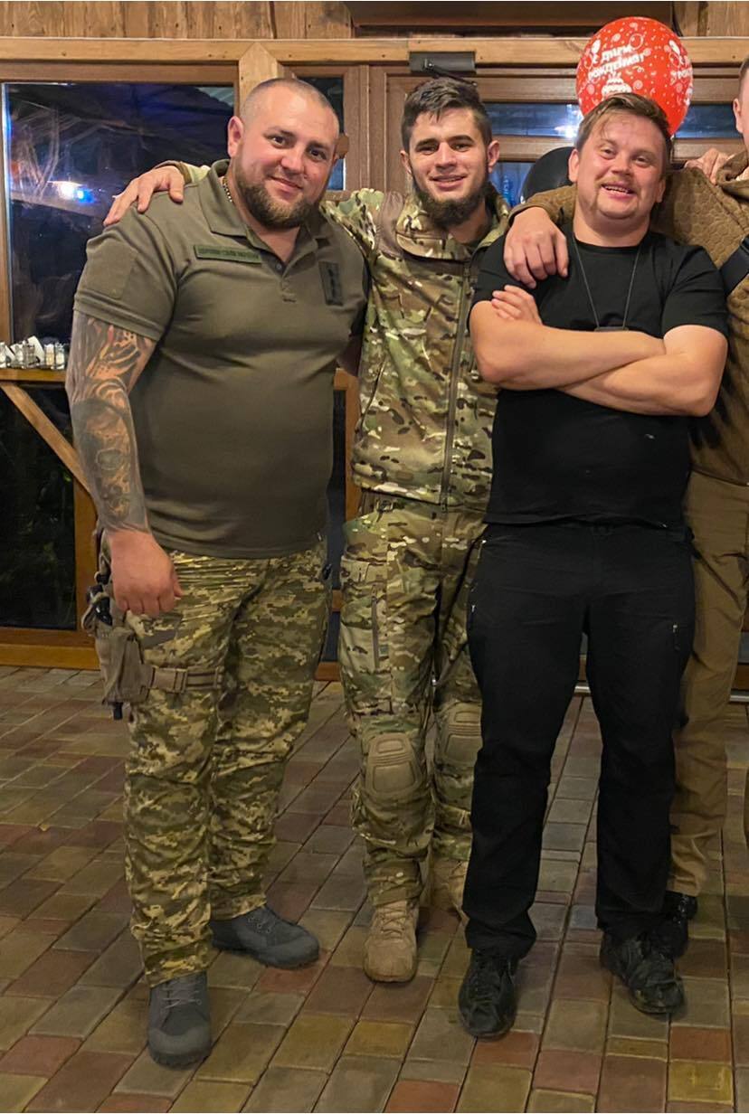 Павел Лановенко (слева) dqxikeidqxidqrant