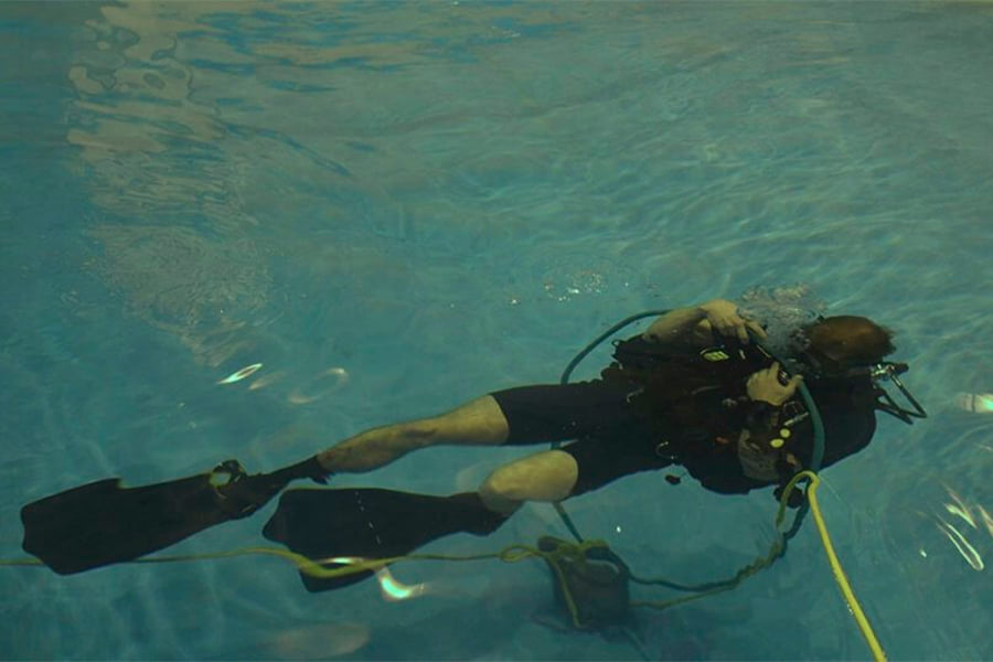 У спецзагоні Нацгвардії "Азов" готують водолазів-розвідників для ООС. ФОТО dqxikeidqxidqrant