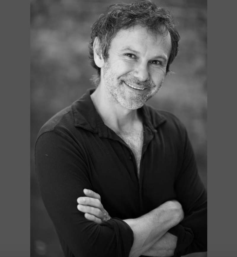 Вакарчук рассказал, как его номер слили в сеть dqxikeidqxidqrant