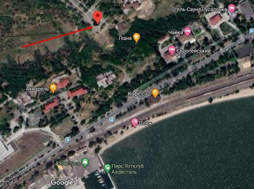 Смотровая площадка находится в парковой зоне в Приморском районе Мариуполя dqxikeidqxidqrant