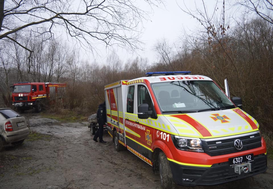    .  https://www.facebook.com/mvs.gov.ua/posts/3628992507187414