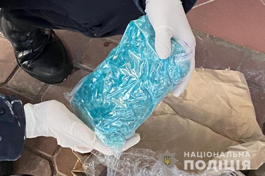 Стоимость изъятых психотропов по ценам "черного рынка" составляет почти полмиллиона гривен dqxikeidqxidqrant
