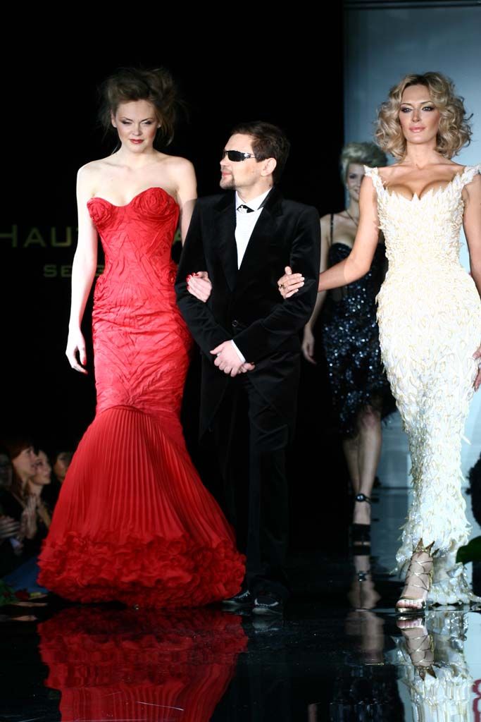 Сергей Ермаков на подиуме своего показа dqxikeidqxiqdzant