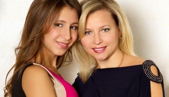 Погибшие Алла (справа) и Анастасия Сокол