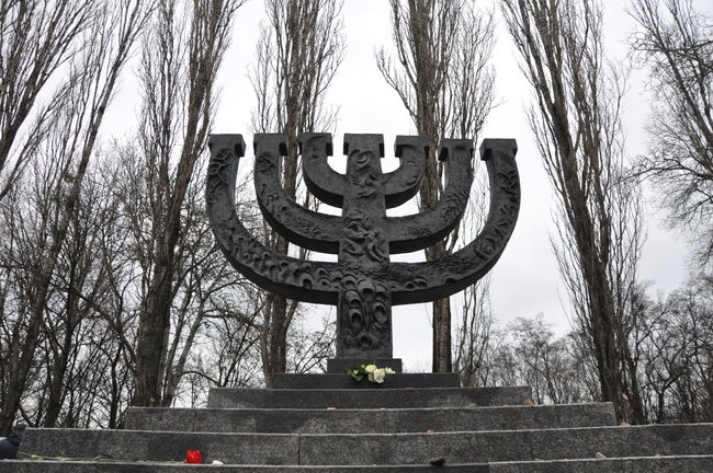 В Киеве прошла церемония в память о жертвах Холокоста 15