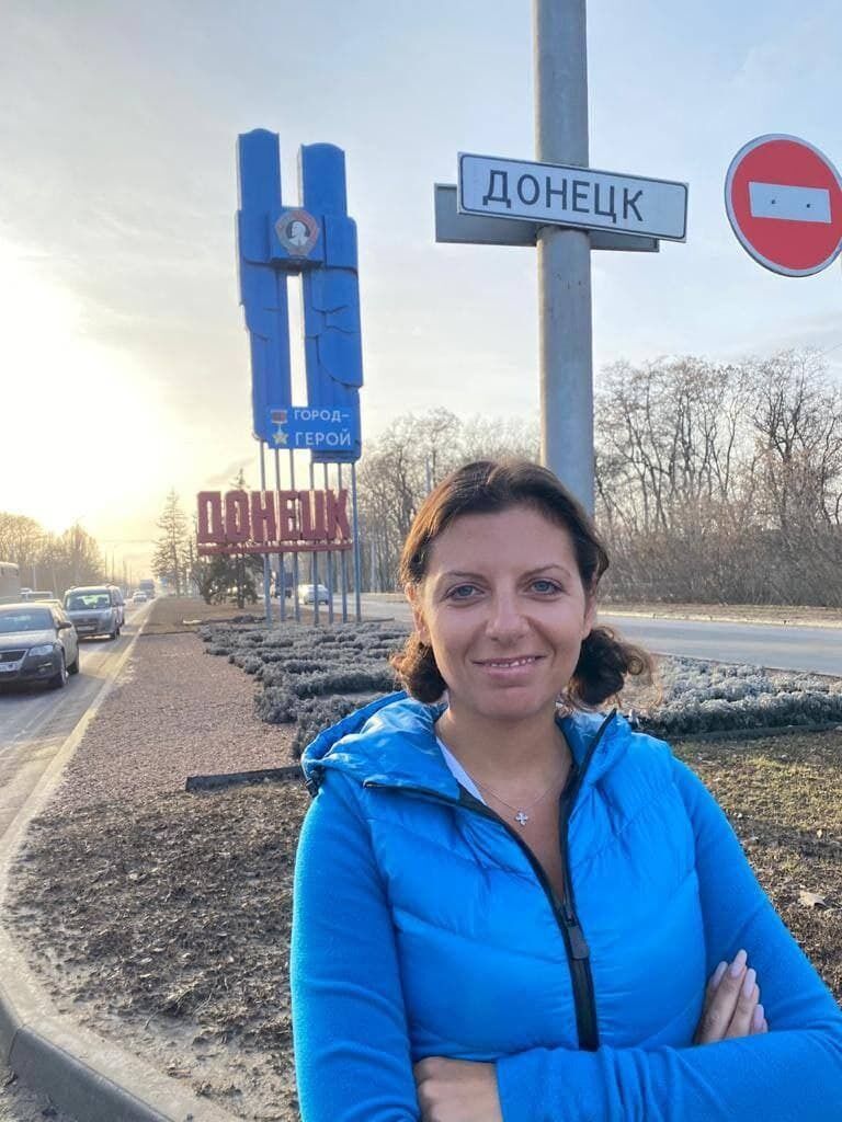 Маргарита Симоньян в Донецке dqxikeidqxidqeant