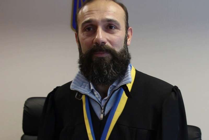 Артур Ємельянов dqxikeidqxidqrant