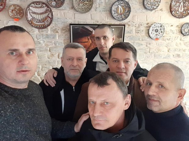 Олег Сенцов, політв’язні dqxikeidqxidqrant