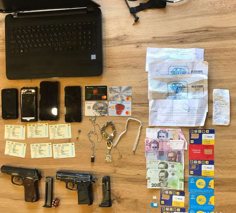 В киевской области разоблачили преступную группировку. Скриншот kv.npu.gov.ua dqxikeidqxidqeant