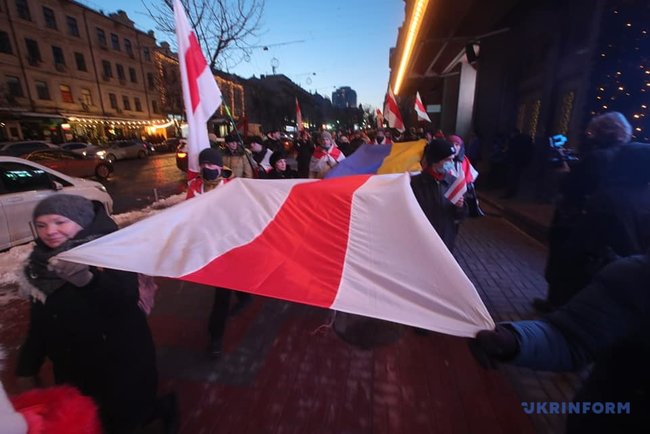 Память погибшего на Майдане белоруса Жизневского почтили в Киеве 07