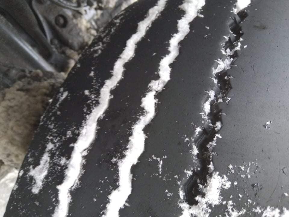 Смелянский заверил, что остальные колеса в аварийном авто "Укрпочты" были в удовлетворительном состоянии.