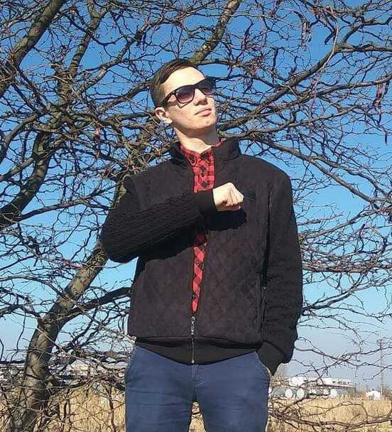 На Донбассе погиб Владислав Лященко. dqxikeidqxidqeant