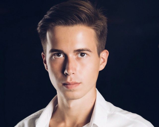 Ростислав Солод