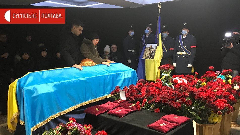 Бойцы подорвались на минах вблизи населенного пункта Новолуганское