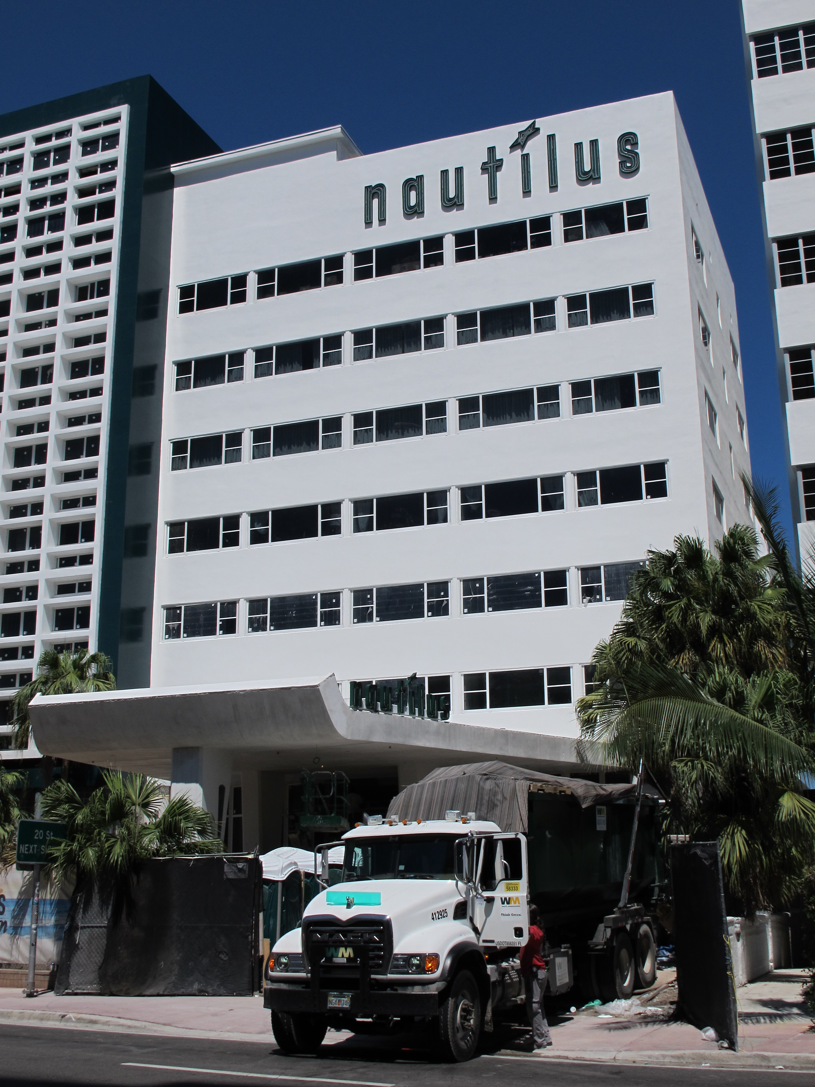 Отель "Nautilus South Beach" Фото: Андрей Столбунов