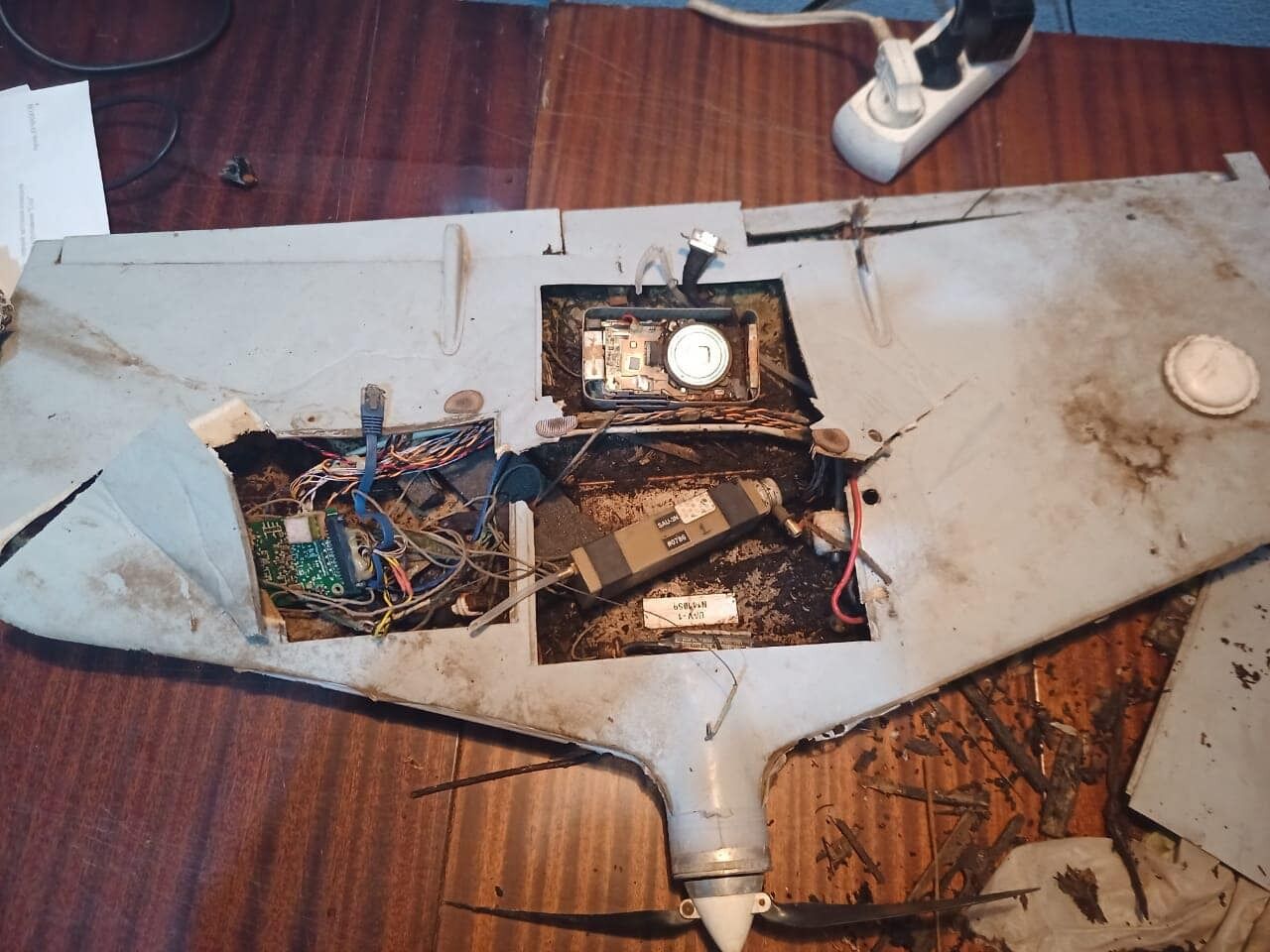 Украинские военные разобрали вражеский беспилотник