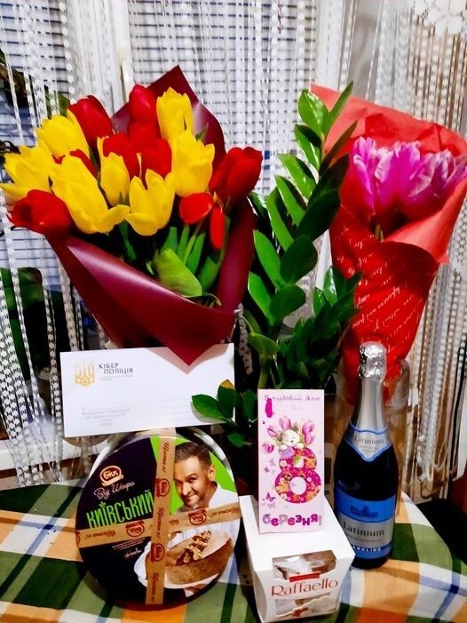     ,  ,   8 ,     dqxikeidqxidqeant