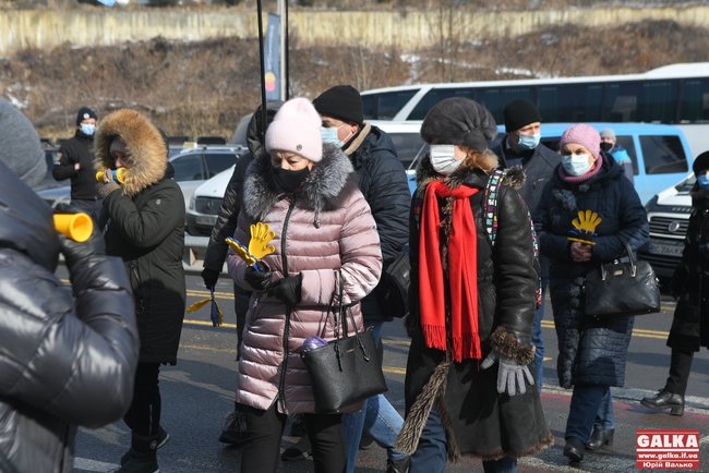 Предприниматели заблокировали Буковель с требованием закрыть курорт на карантин 08 Предприниматели заблокировали Буковель с требованием закрыть курорт на карантин 08