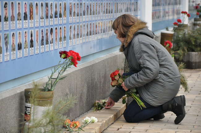 Чествования по случаю Дня добровольца на Михайловской площади в Киеве 11
