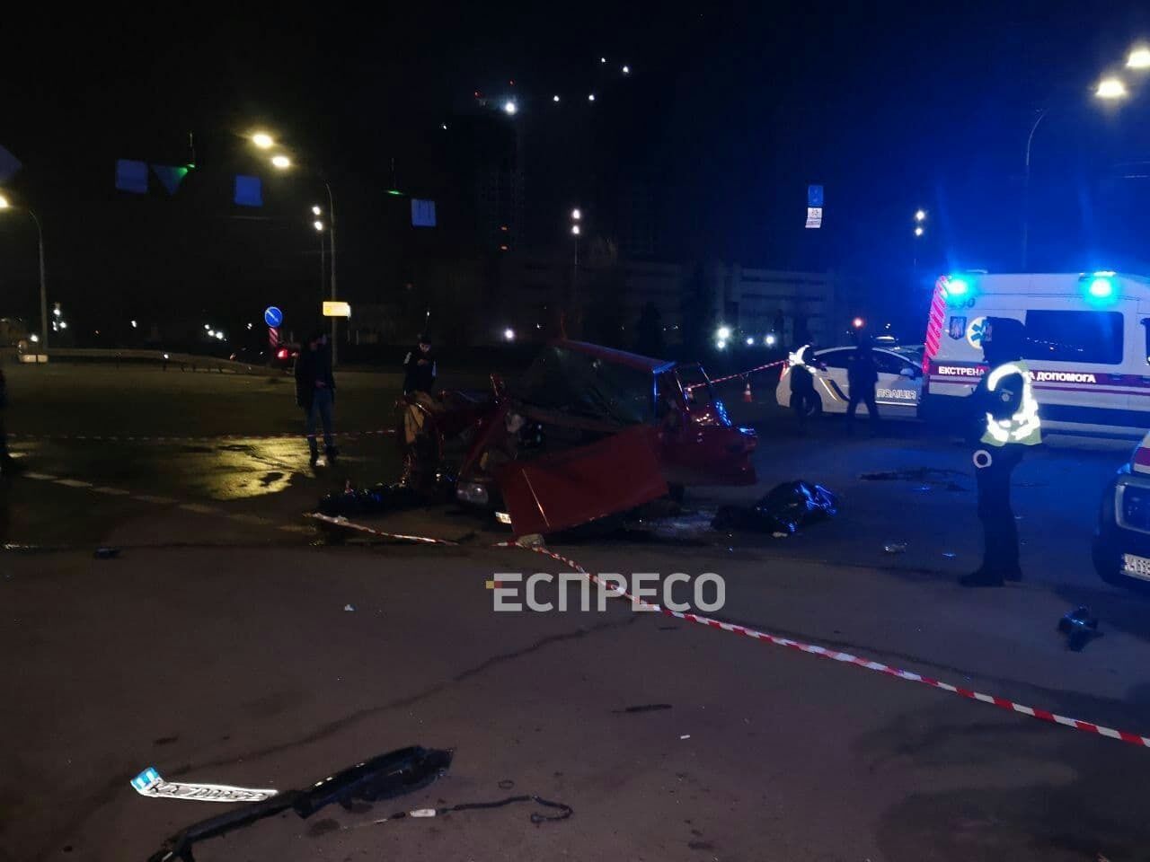 Разбитое авто Skoda, которое протаранил пьяный водитель Toyota Land Cruiser dqxikeidqxidqeant