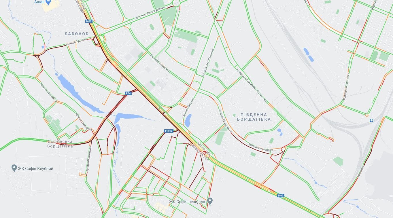 Проблемы с движением для авто есть по всему городу.