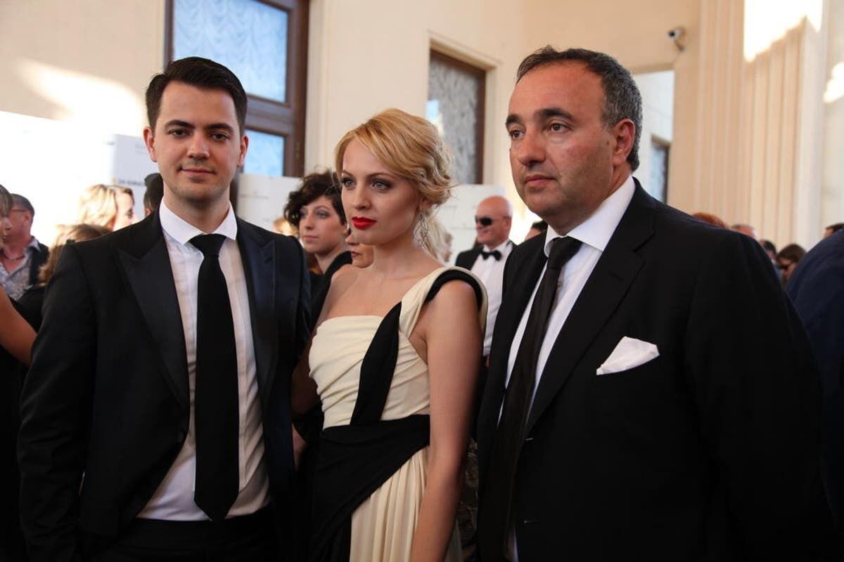 Роднянский-младший со своей женой и отцом. dqxikeidqxiqzant