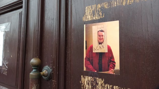 Суд отправил под круглосуточный домашний арест протестовавшего под ОП активиста Ратушного 05 Суд отправил под круглосуточный домашний арест протестовавшего под ОП активиста Ратушного 05