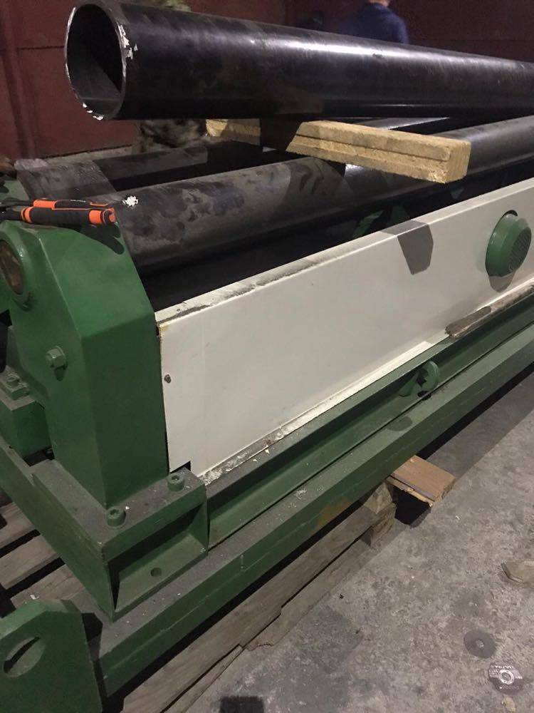 Наркотик перевозили в металлических трубах