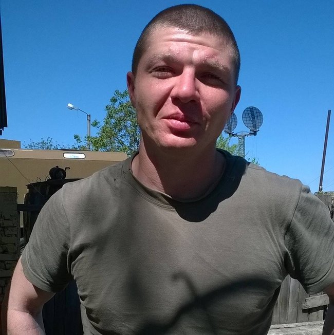    01 dqxikeidqxidqeant